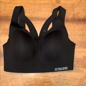 Victoria’s Secret Ultimate Sports bra